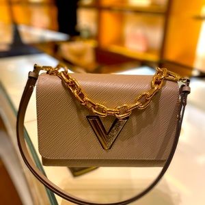 Not for sale - sparkle Twist, Galet Epi. 50th birthday gift from my hubby!